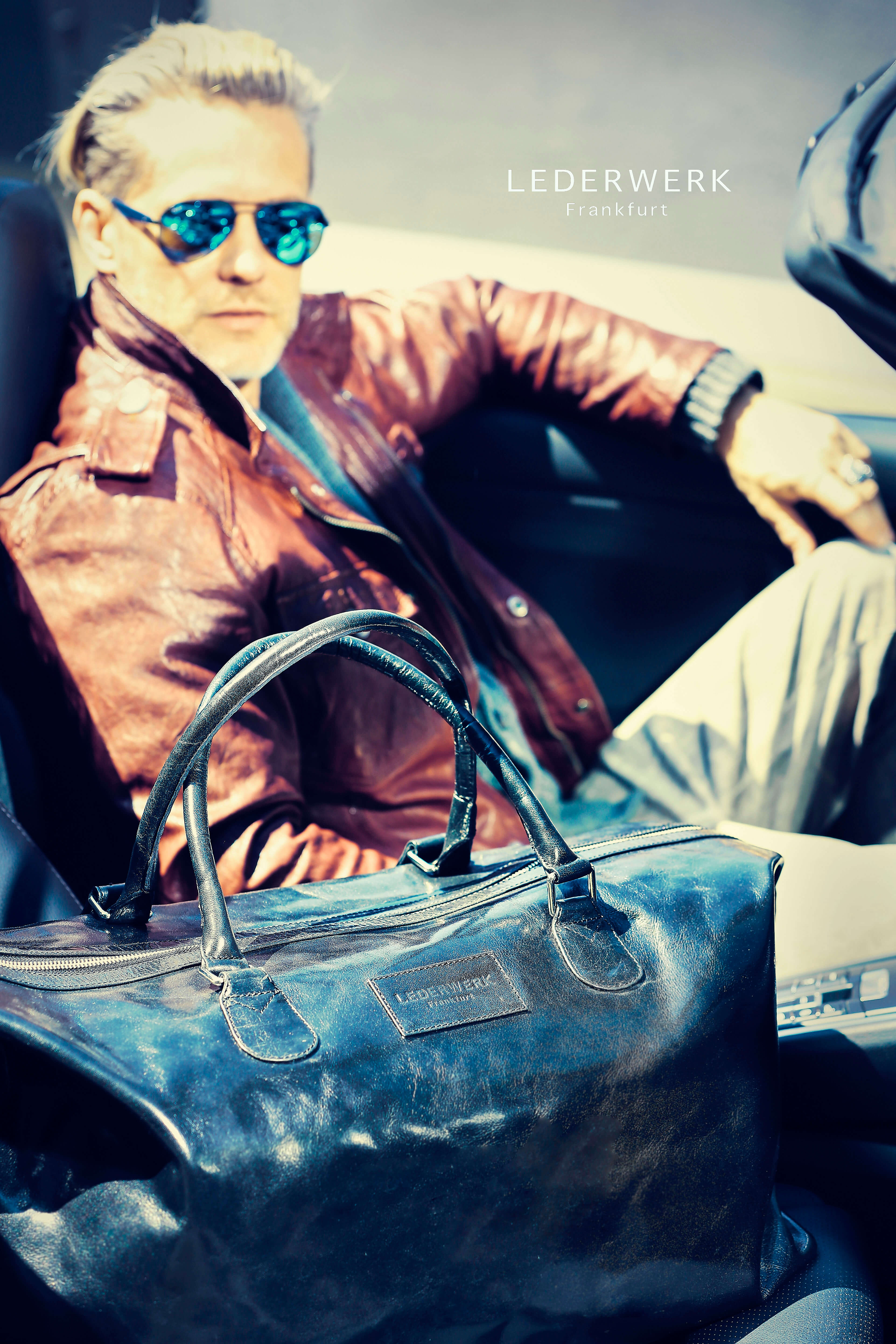 First Class W. schwarz1 LEDERWERK Frankfurt