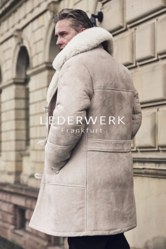 LEDERWERK Lammfellmantel Opulenz creme-weiß – Bild 6