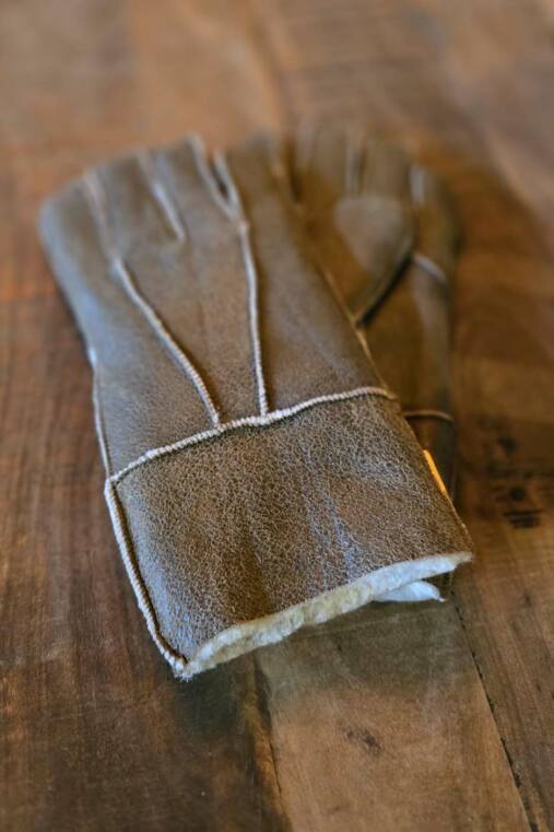 Original Lammfellhandschuh  in Farben